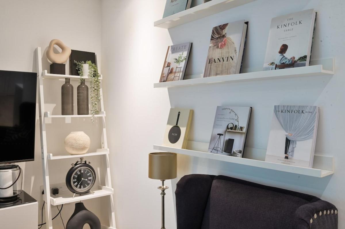 Appartamento Luxury Boutique Designer Apartment- Tube Access- Zone 1 *