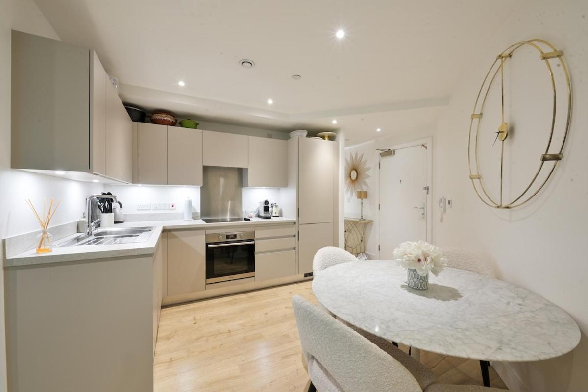 Appartamento Luxury Boutique Designer Apartment- Tube Access- Zone 1 Londra